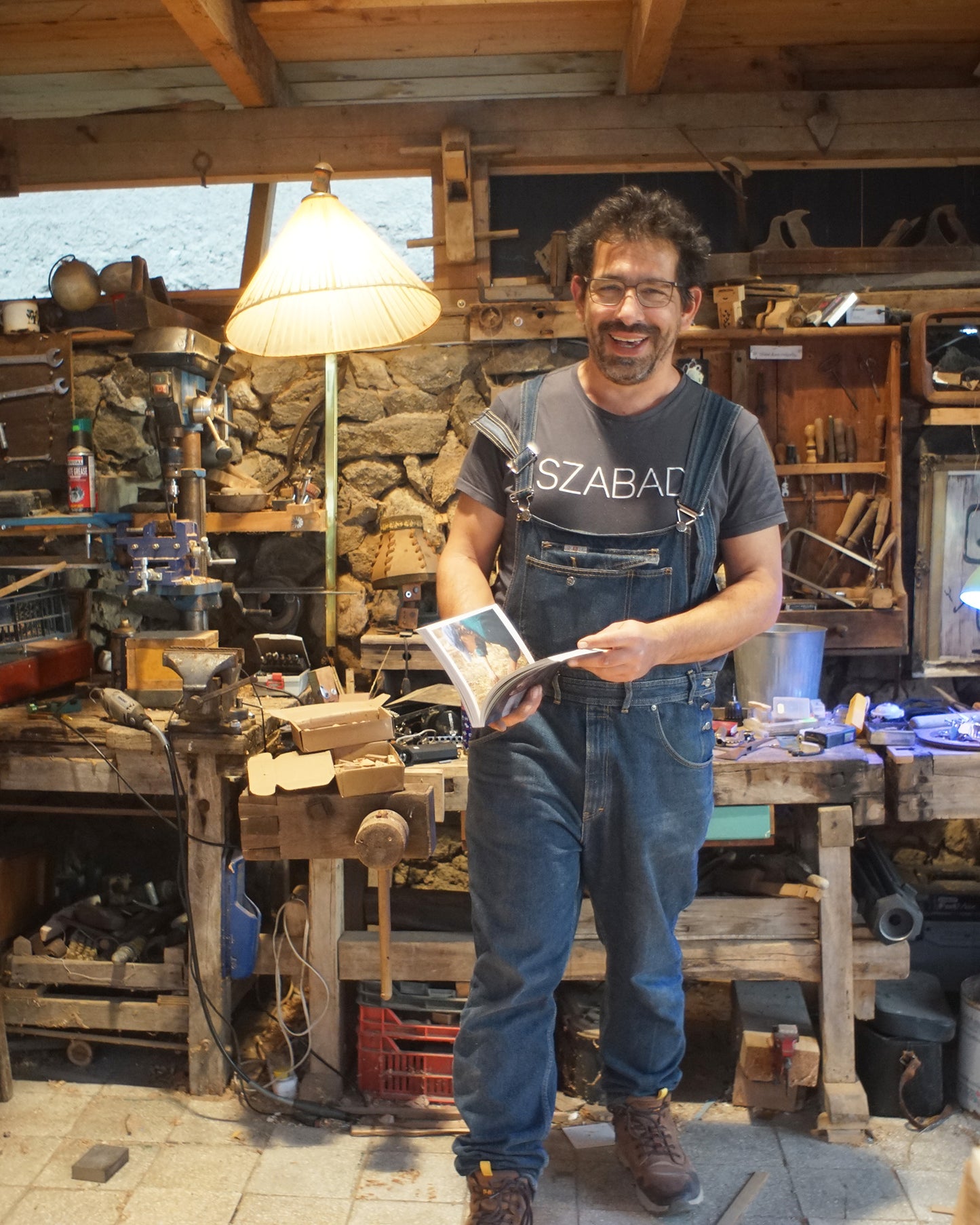 Otthon, Vidéken - Emberfészek vályogból